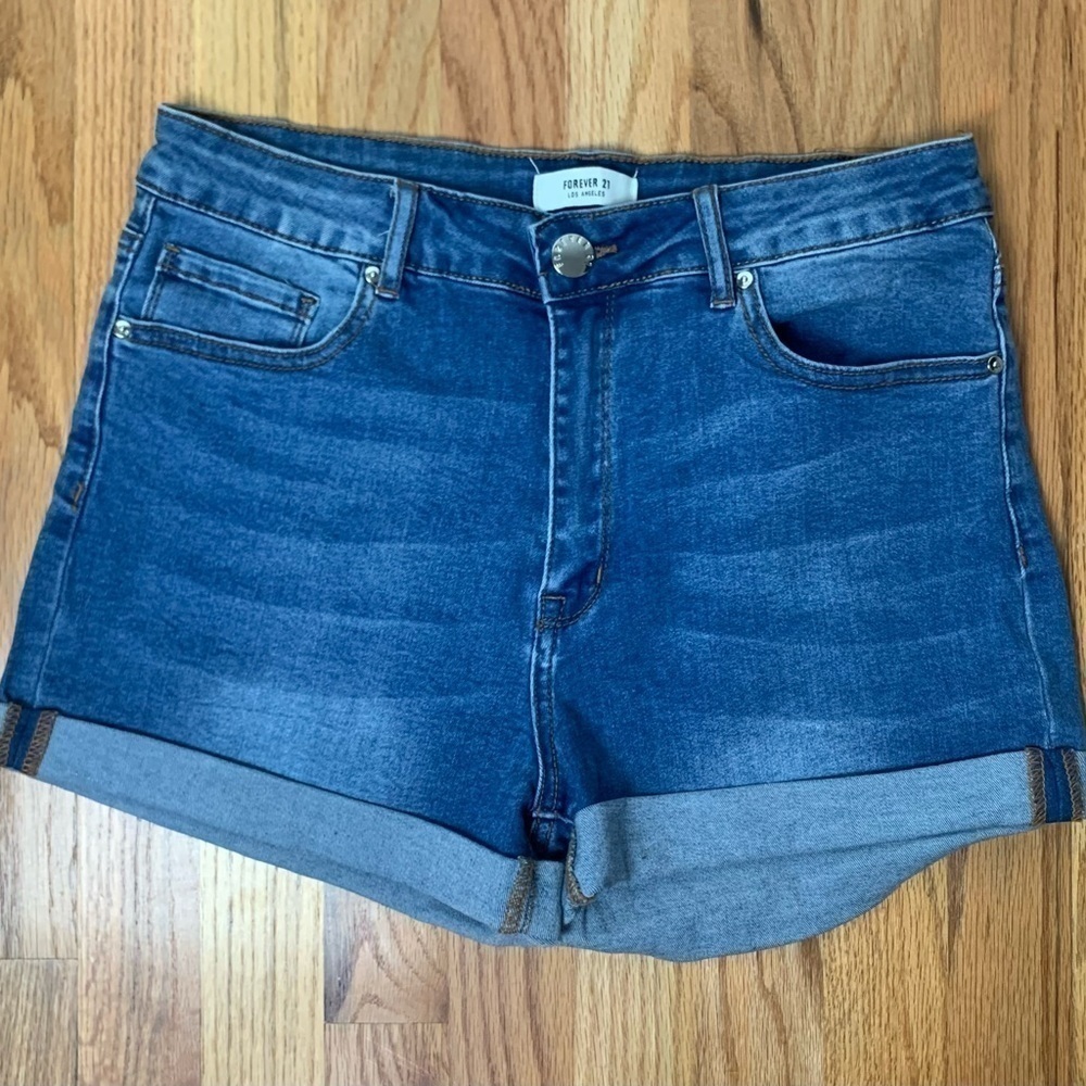 Forever 21 Womens Blue Denim Jean Shorts Size 29 Summer Beach Classic Vacation